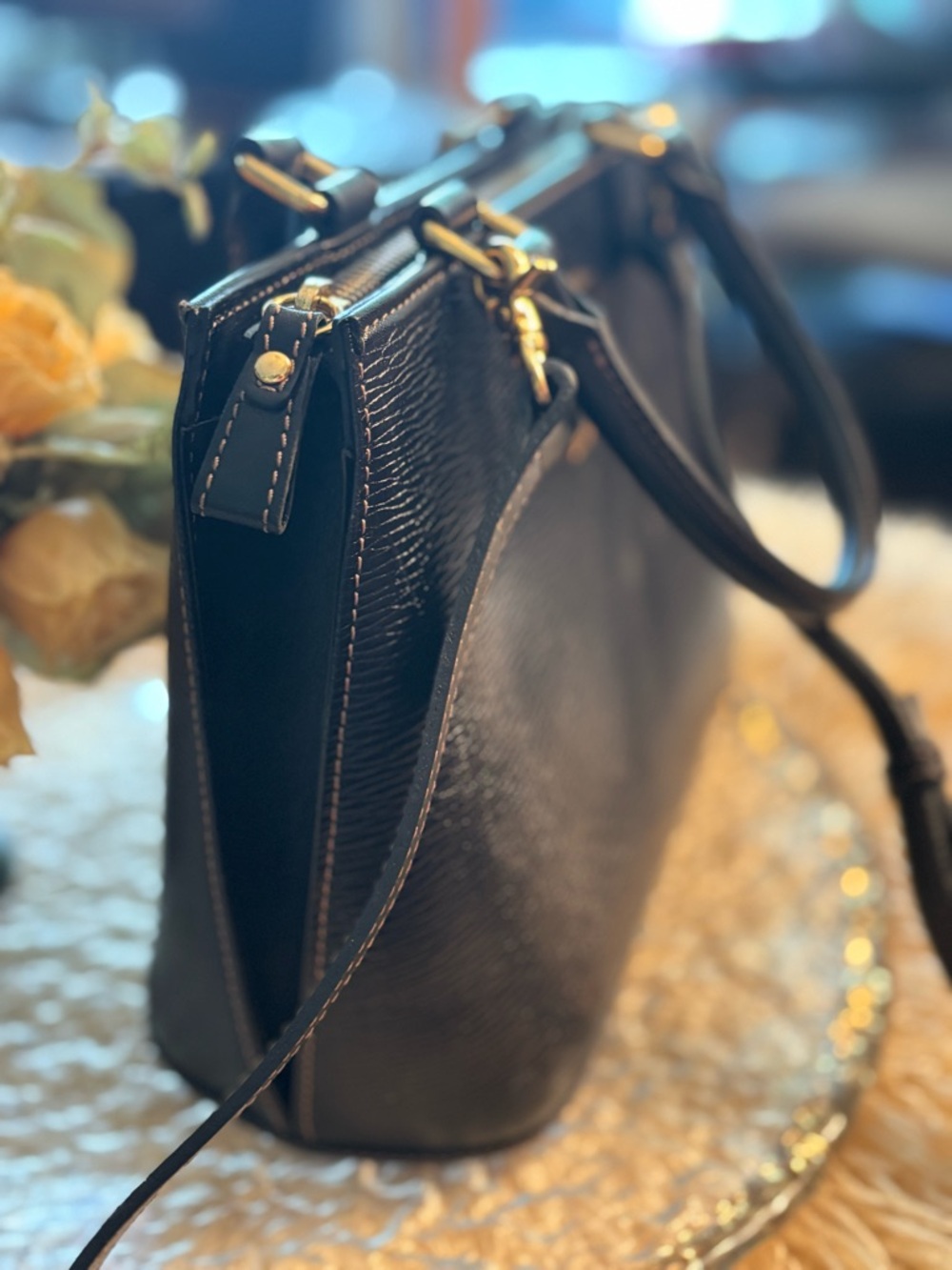 🖤 Nina Ricci Black Vintage Textured Leather Top Handle Crossbody Structured Bag - Picture 8 of 17
